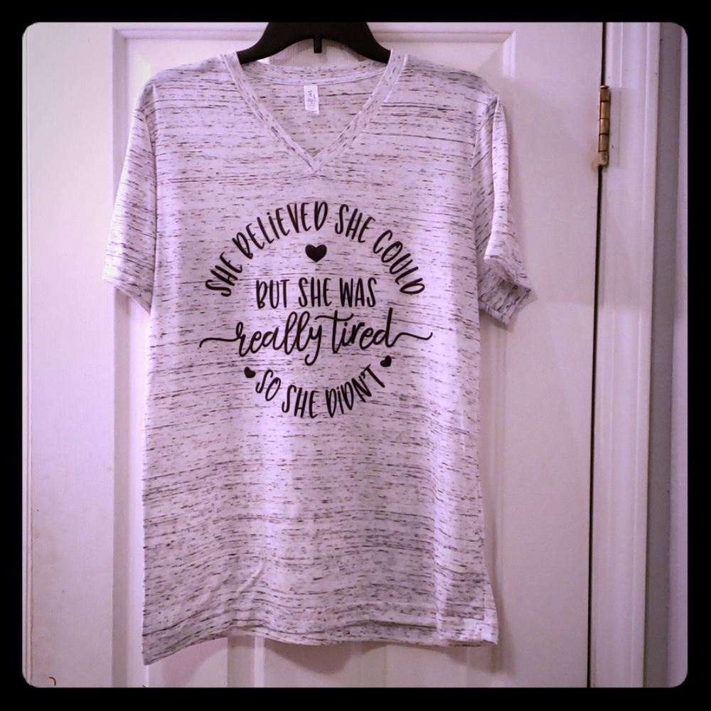 Tee